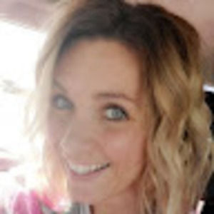 Meet your Posher, Cassandra